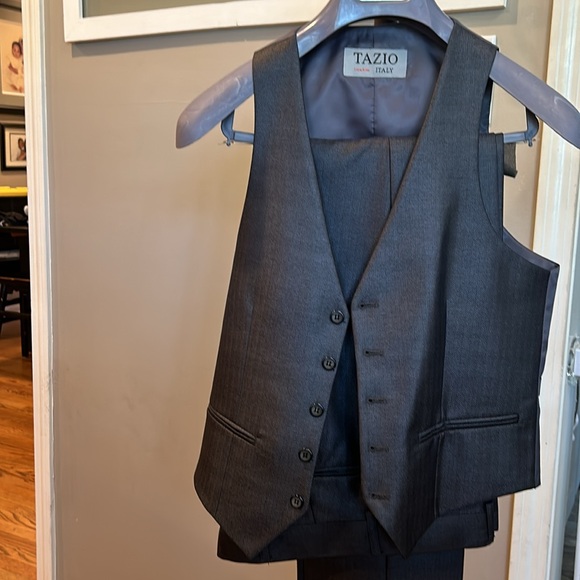 Mens 3pc suit - Picture 2 of 3